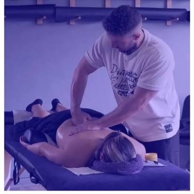 Is Sports Massage a Good Career? Salary, Demand and Job Options in the UK